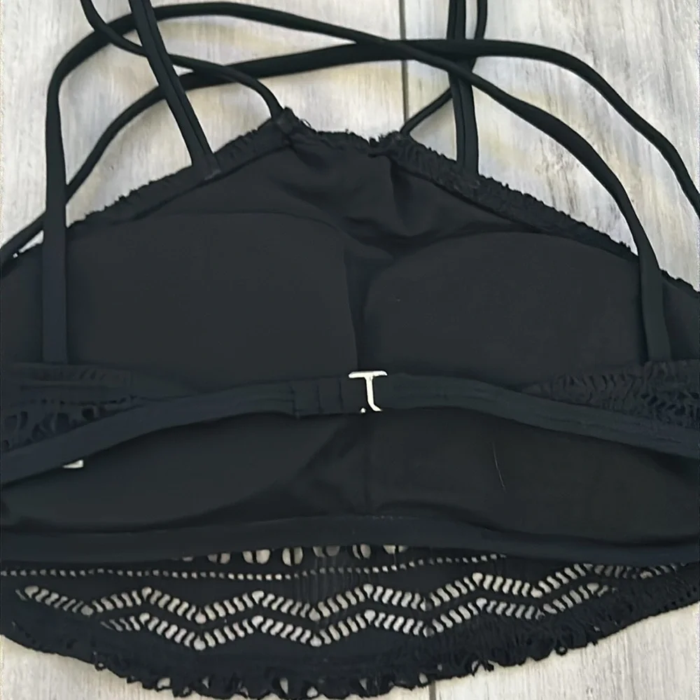 Hula Honey black crochet halter top swim bikini size small